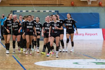 Bild 341 - wBJ SV Henstedt Ulzburg - HSG Holstein Kiel/Kronshagen : Ergebnis: 30:28